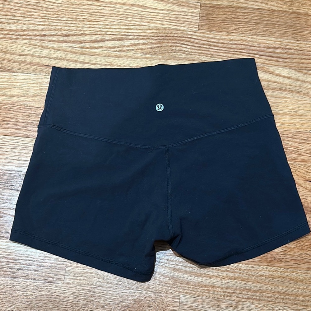 lululemon athletica Align Women's Black Shorts